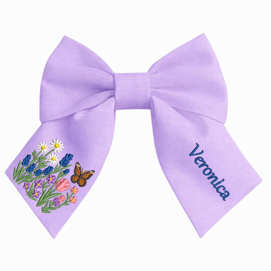 Fiocco in lino personalizzato con nome del cliente ricamato